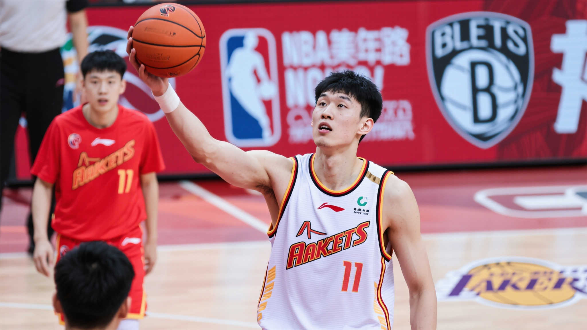 的管理层提 的管理层提